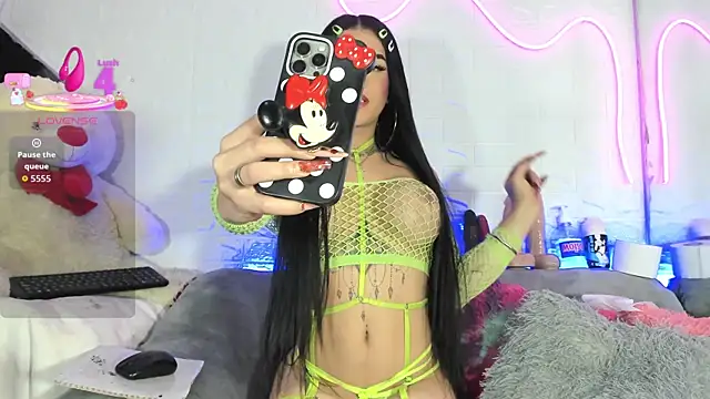 CelesteGill  online show from January 2026 03:32:01 AM