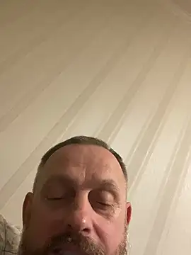 GHsveter online show from April 2026 08:12:02 PM