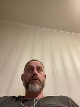 GHsveter online show from April 2026 10:06:02 PM