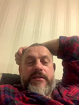 GHsveter online show from December 2025 08:42:02 PM