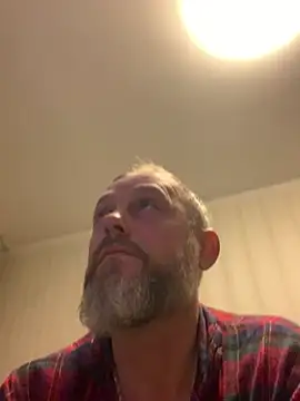 GHsveter online show from February 2026 09:25:02 PM