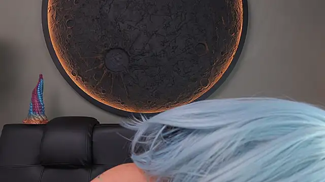 Snapshot of miss_sharlotte18 chatting on December 2025 06:08:01 PM miss sharlotte18 online show from December 2025 06:08:01 PM