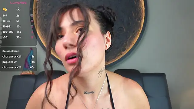 Snapshot of miss_sharlotte18 chatting on January 2026 06:22:02 PM miss sharlotte18 online show from January 2026 06:22:02 PM