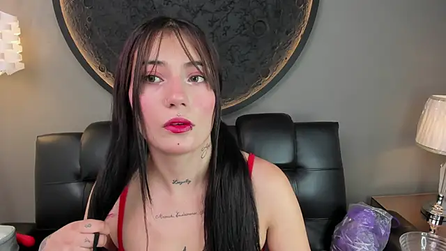 Snapshot of miss_sharlotte18 chatting on February 2025 06:12:01 PM miss sharlotte18 online show from February 2025 06:12:01 PM