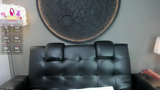 Snapshot of miss_vaiolette chatting on March 2025 11:11:01 AM miss vaiolette online show from March 2025 11:11:01 AM