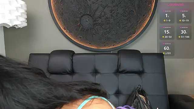 miss vaiolette online show from November 2025 11:04:02 AM