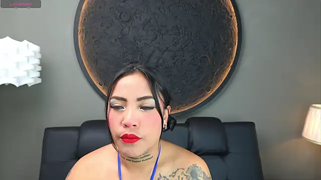 miss vaiolette online show from November 2025 11:02:01 AM