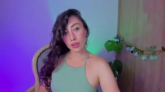Amatiista online show from June 2026 03:45:01 AM