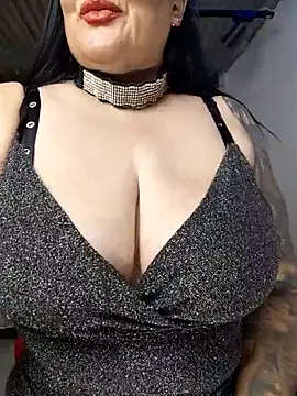 Snapshot of kittyhotass1 chatting on September 2025 04:44:01 AM kittyhotass1 online show from September 2025 04:44:01 AM