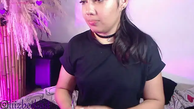 Snapshot of liz_bedoutxx chatting on September 2025 12:05:01 AM liz bedoutxx online show from September 2025 12:05:01 AM
