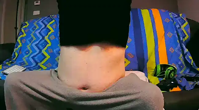 Snapshot of txan9876 chatting on December 2024 06:50:01 PM txan9876 online show from December 2024 06:50:01 PM