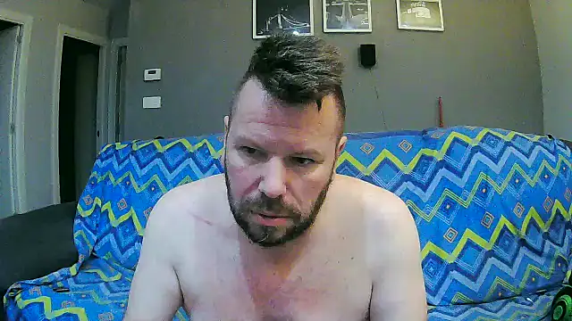 Snapshot of txan9876 chatting on September 2025 10:36:02 PM txan9876 online show from September 2025 10:36:02 PM