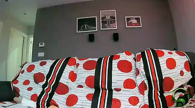 Snapshot of txan9876 chatting on February 2025 08:13:02 AM txan9876 online show from February 2025 08:13:02 AM