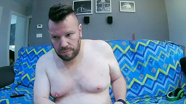 Snapshot of txan9876 chatting on September 2025 04:51:02 PM txan9876 online show from September 2025 04:51:02 PM