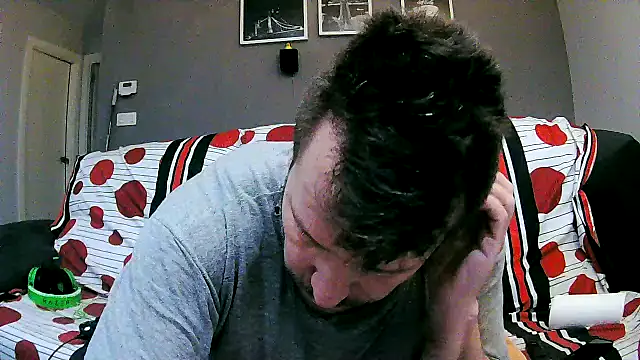 Snapshot of txan9876 chatting on November 2025 01:05:01 AM txan9876 online show from November 2025 01:05:01 AM