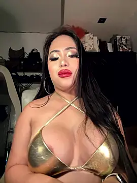 BigDominaMia online show from January 2026 12:47:01 AM