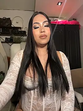 BigDominaMia online show from October 2025 03:01:01 PM