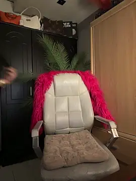 BigDominaMia online show from February 2026 06:19:02 AM