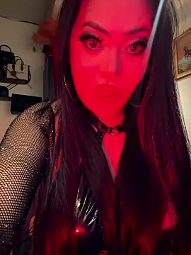 BigDominaMia online show from January 2026 01:44:01 AM