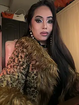 BigDominaMia online show from February 2026 05:46:02 PM