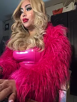 BigDominaMia online show from February 2026 06:24:01 AM