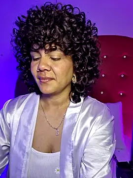 nicolette rock online show from September 2025 09:19:01 AM