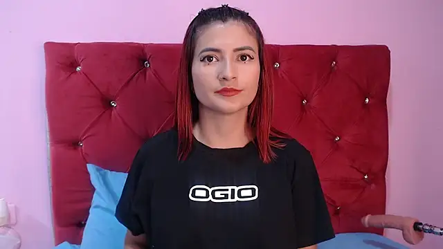 Evasummer1 online show from November 2025 04:56:02 AM