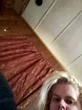 BadAssBitchMakayla online show from April 2026 06:15:02 PM