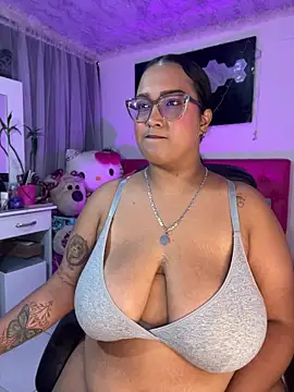 Snapshot of Teffy__xxx chatting on April 2026 03:13:02 AM Teffy xxx online show from April 2026 03:13:02 AM