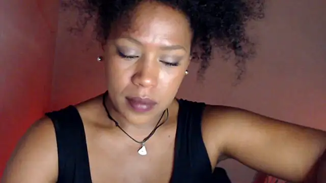 Snapshot of cherry_cleou chatting on February 2025 04:47:01 PM cherry cleou online show from February 2025 04:47:01 PM