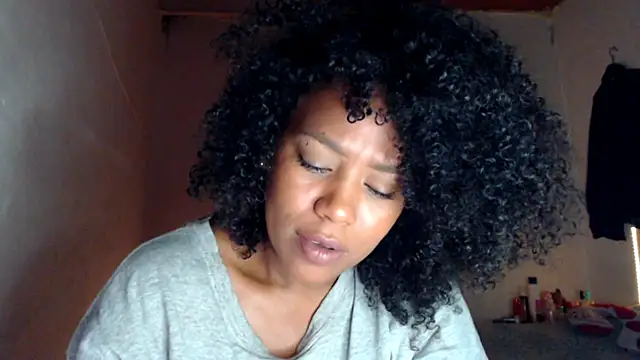 Snapshot of cherry_cleou chatting on January 2025 02:40:02 PM cherry cleou online show from January 2025 02:40:02 PM