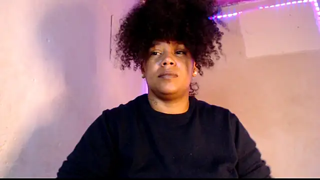 Snapshot of cherry_cleou chatting on July 2026 04:51:01 PM cherry cleou online show from July 2026 04:51:01 PM