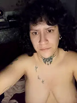 callmelouve online show from December 2025 03:17:01 AM