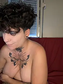 callmelouve online show from July 2026 03:13:02 PM