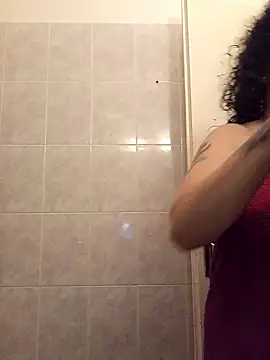 callmelouve online show from November 2025 07:58:01 PM