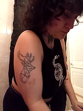 callmelouve online show from February 2026 05:44:01 PM