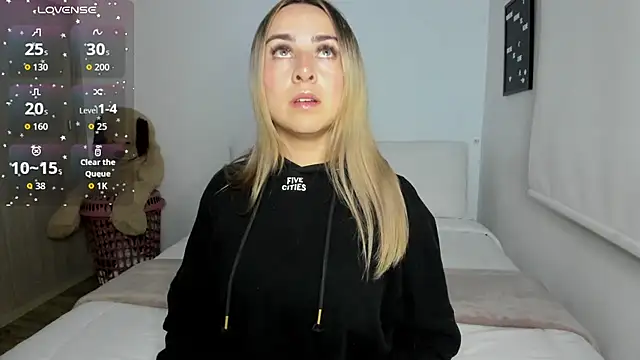 sophi mooreno online show from September 2025 12:31:02 AM