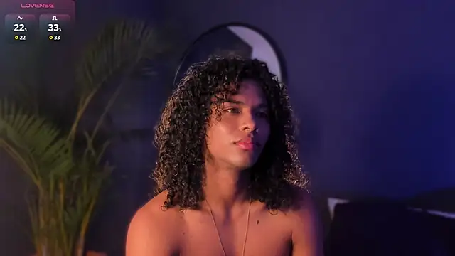 Snapshot of Lucas_eevans chatting on November 2025 04:00:02 PM Lucas eevans online show from November 2025 04:00:02 PM