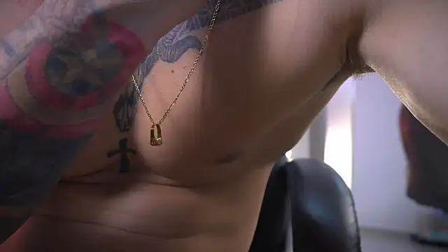 Frank Farrell online show from November 2025 04:48:02 AM