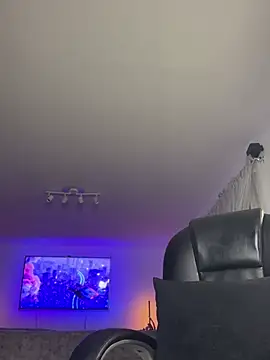 Frank Farrell online show from February 2026 01:05:02 AM