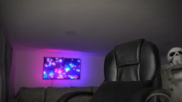 Frank Farrell online show from October 2025 11:04:02 PM