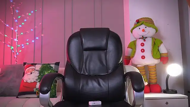 Frank Farrell online show from November 2025 02:21:02 AM