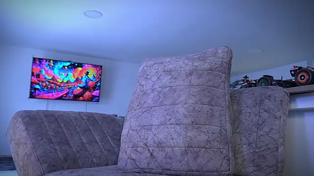 Frank Farrell online show from October 2025 04:21:01 PM