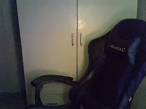 StrawberryWine07 online show from March 2025 10:46:01 AM