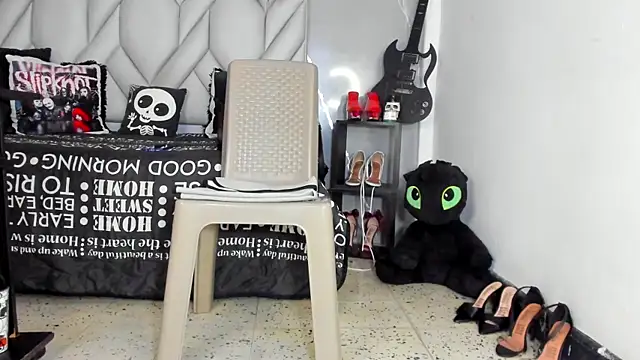 MirandaHaguen online show from May 2026 08:03:01 PM