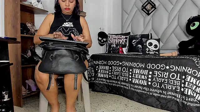 MirandaHaguen online show from May 2026 09:11:02 PM
