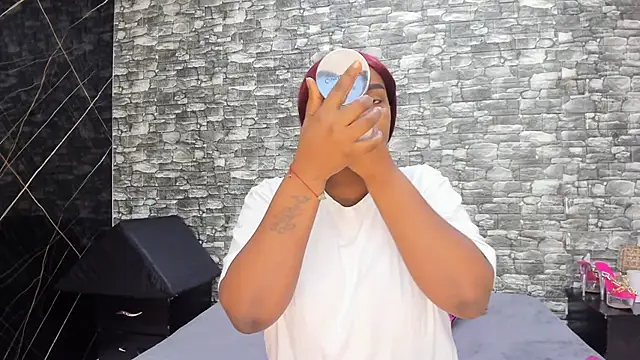 ArianaBlackk online show from October 2025 12:15:01 PM