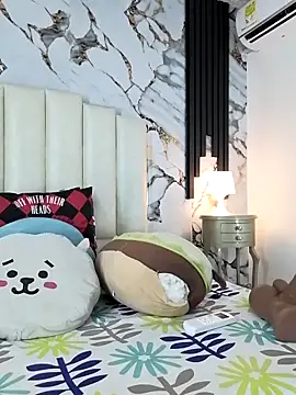 Snapshot of mollieblue69 chatting on November 2025 12:52:02 PM mollieblue69 online show from November 2025 12:52:02 PM