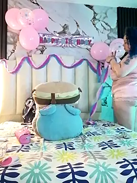 Snapshot of mollieblue69 chatting on November 2025 01:05:01 PM mollieblue69 online show from November 2025 01:05:01 PM