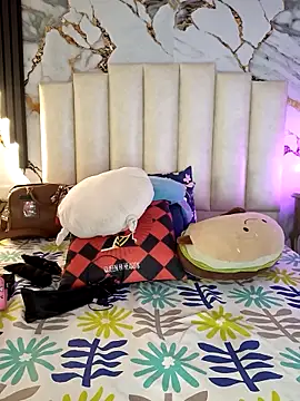 mollieblue69 online show from April 2026 12:50:02 PM